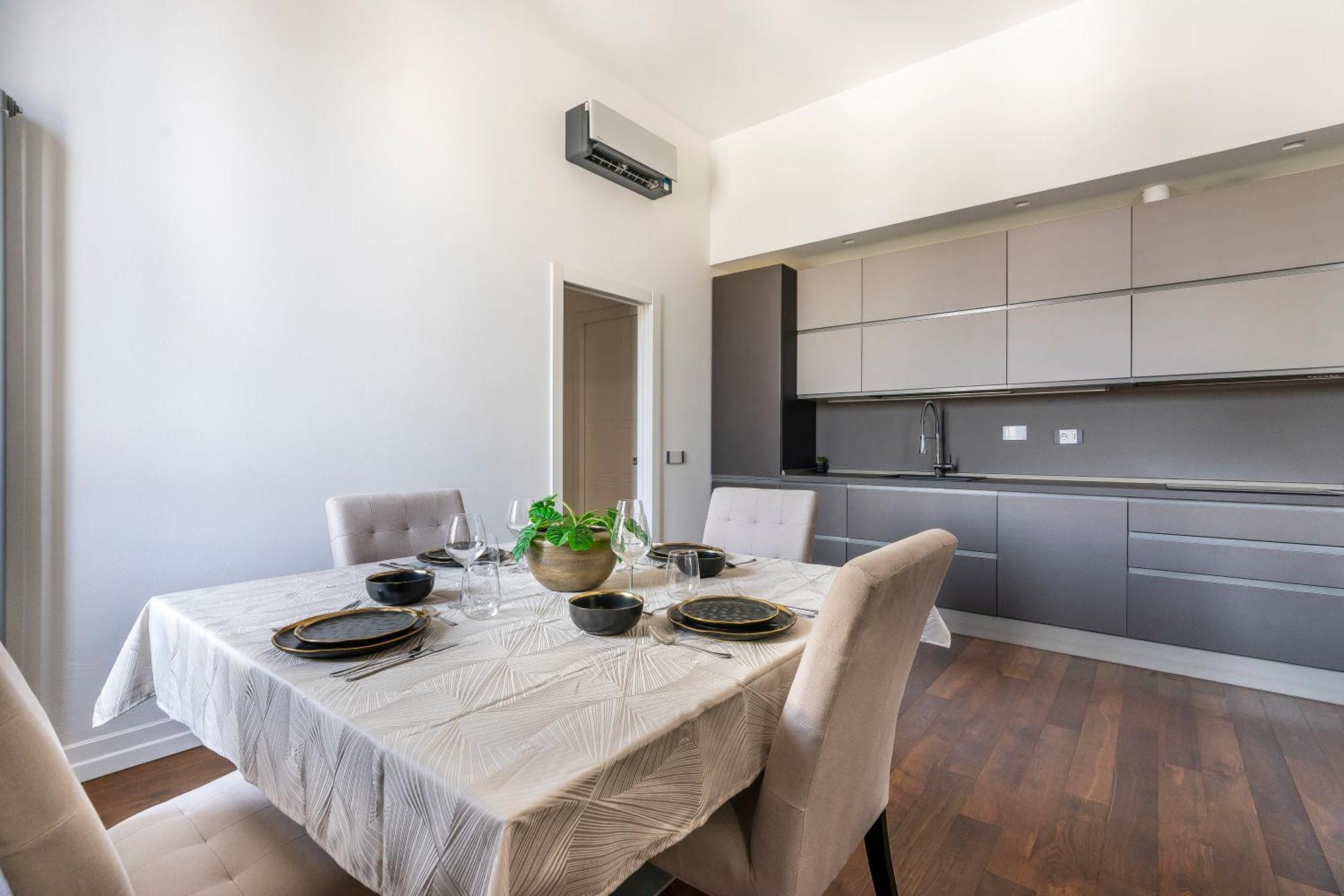 San Marco Black Appartamento Luxury Con Terrazzo E Parcheggio Su Richiesta Florence Exterior photo